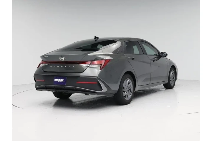 $21998 : Hyundai ELANTRA 2024 SEL 4dr image 8