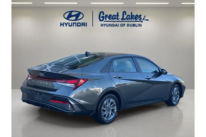 $19766 : Hyundai ELANTRA 2024 SEL 4dr image 5
