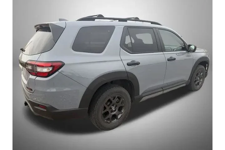 $39990 : Honda Pilot 2023 AWD TrailSp image 3
