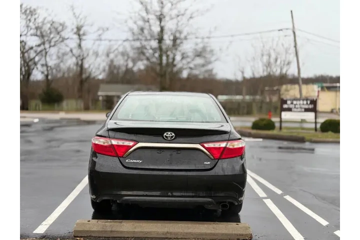 $8999 : 2017 Camry SE image 5