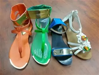 $3.5 : SANDALIAS DE DAMAS LIQUIDACION image 3