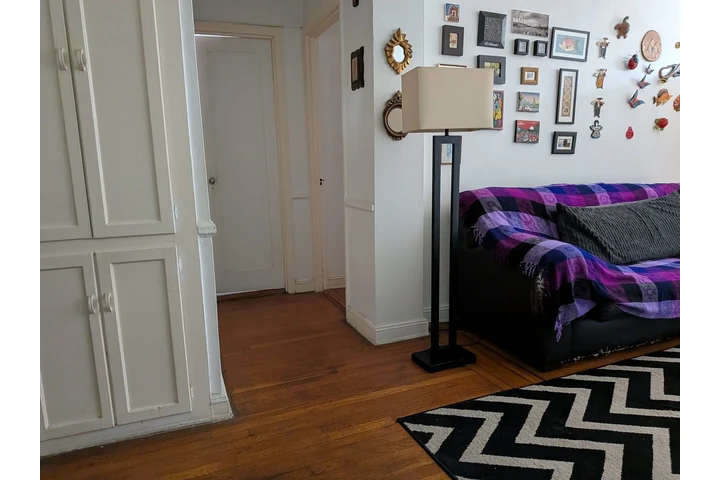 $1250 : Rento amplia habitacion image 9