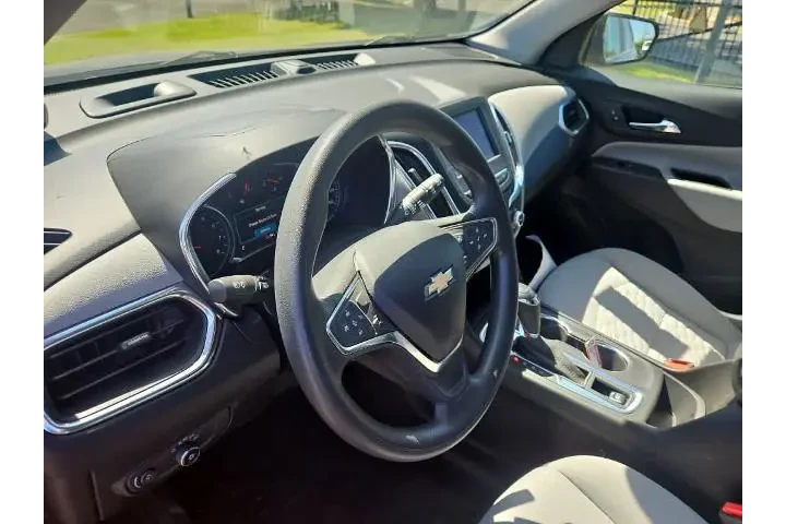 $18500 : Chevrolet Equinox 2021 LT 4d image 2