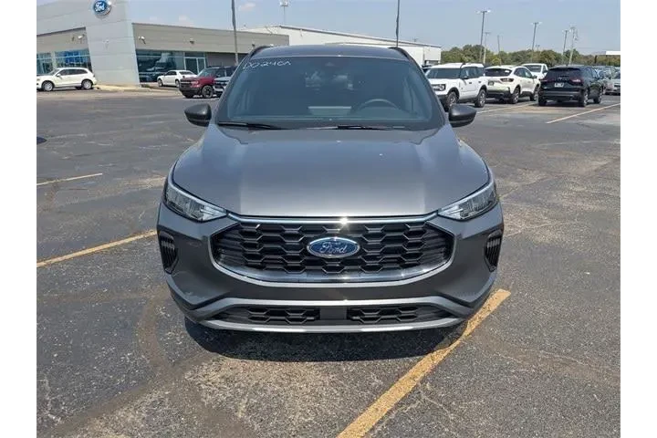 $24848 : Ford Escape 2024 ST-Line 4dr image 2