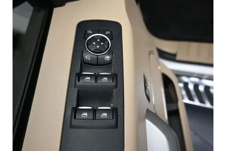 $33991 : Ford F-150 2018 4x4 Lariat 4 image 6