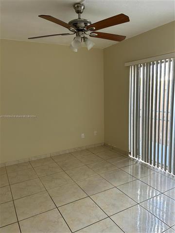 $2350 : Apartment for Rent image 6