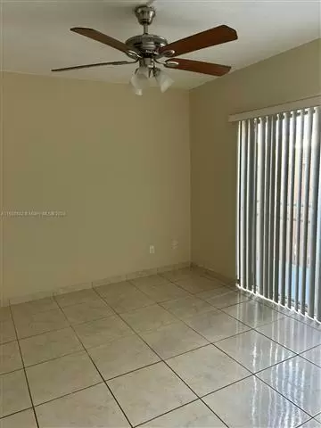 $2200 : Apartment for Rent image 6