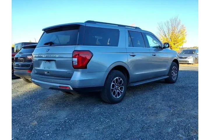 $39807 : Ford Expedition MAX 2023 4x4 image 7