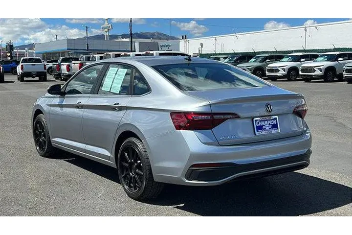 $28984 : Volkswagen Jetta 2024 SE 4dr image 7