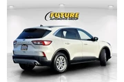 $13988 : Ford Escape 2022 AWD SE 4dr thumbnail