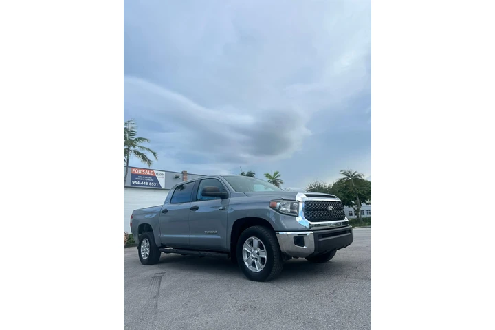 $24000 : " TOYOTA TUNDRA SR5 2018 " image 8