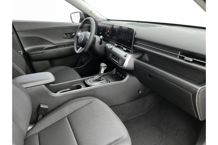 $22450 : Hyundai KONA 2024 AWD SEL 4d image 1