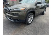 $9999 : 2016 Cherokee Limited thumbnail