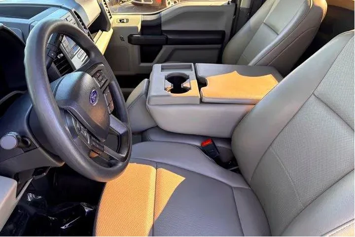 $39977 : Ford F-350 Super Duty 2022 4 image 9