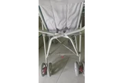 $47 : Vendo coche para bebé thumbnail