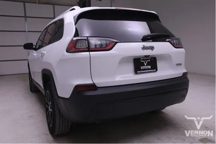 $15899 : Jeep Cherokee 2021 Latitude image 2