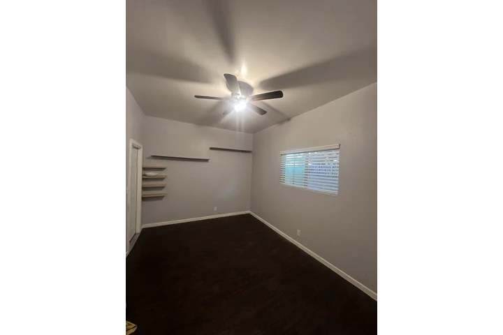 $1750 : UTILIDADES INCLUIDAS image 4
