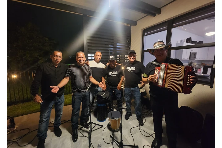 PARRANDA VALLENATA EN MIAMI FL image 3