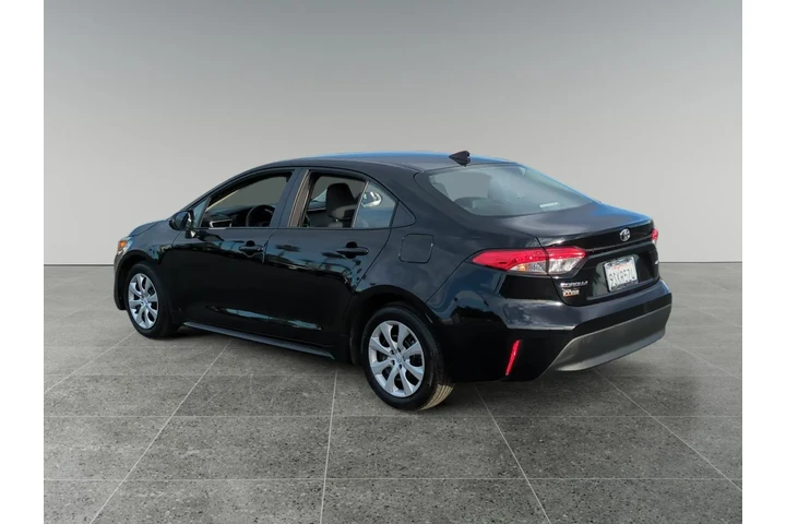 $25718 : Toyota Corolla 2025 LE 4dr S image 3