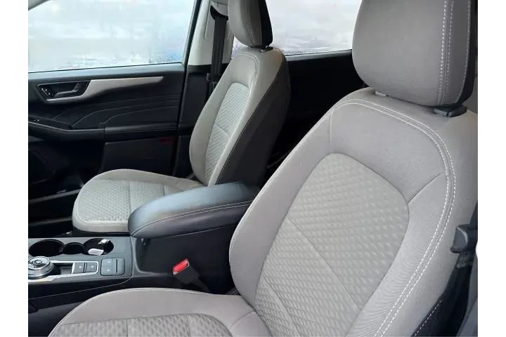 $21197 : Ford Escape 2022 SE 4dr SUV image 8