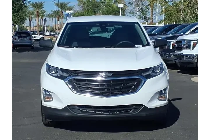 $16648 : Chevrolet Equinox 2020 LS 4d image 2