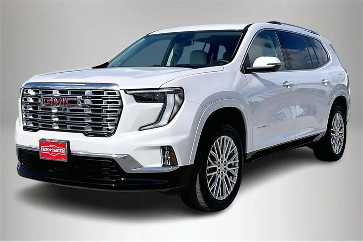 GMC Acadia 2024 Denali 4dr S image 2