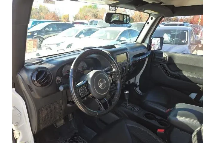 $24518 : Jeep Wrangler Unlimited 2017 image 10