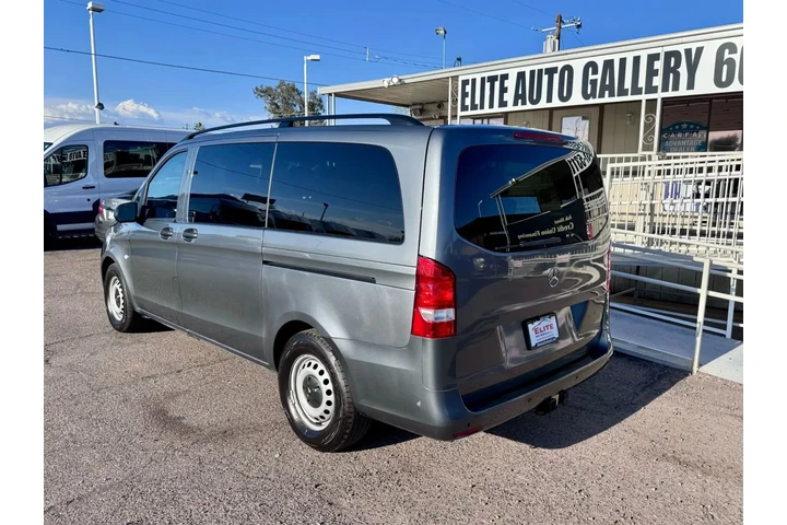 $27950 : 2022 METRIS PASSENGER image 4