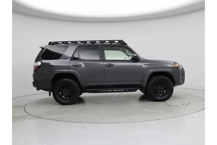 $30998 : Toyota 4Runner 2018 4x4 SR5 image 7