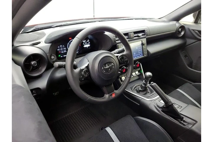 $33998 : Toyota GR86 2025 Premium 2dr image 9