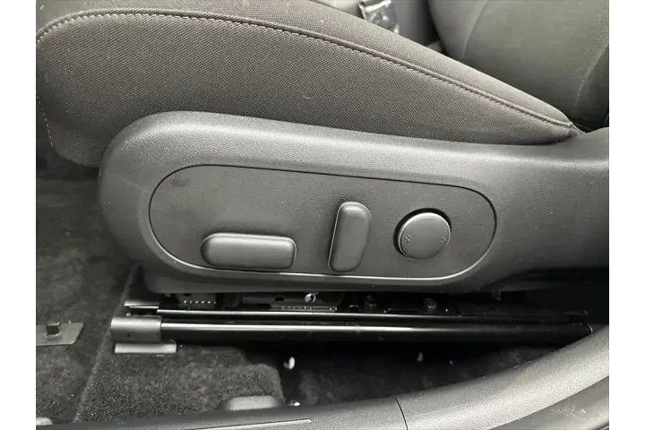 $23986 : Hyundai KONA 2025 SEL Conven image 10