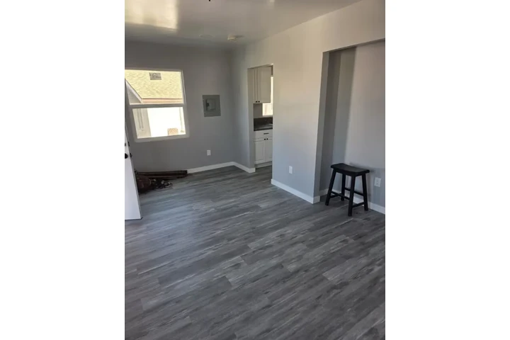 $1100 : Spacious 1BR 1BA $1100 image 4