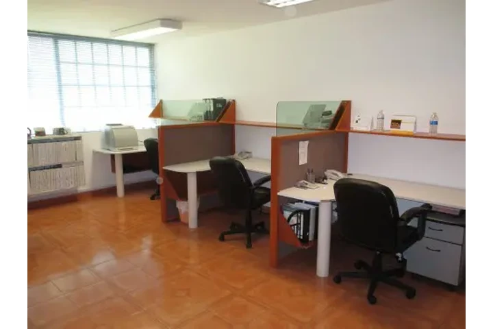 $3500 : Se Renta Casa Para Oficinas image 7