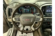 $22304 : GMC Canyon 2017 4x4 SLT 4dr thumbnail