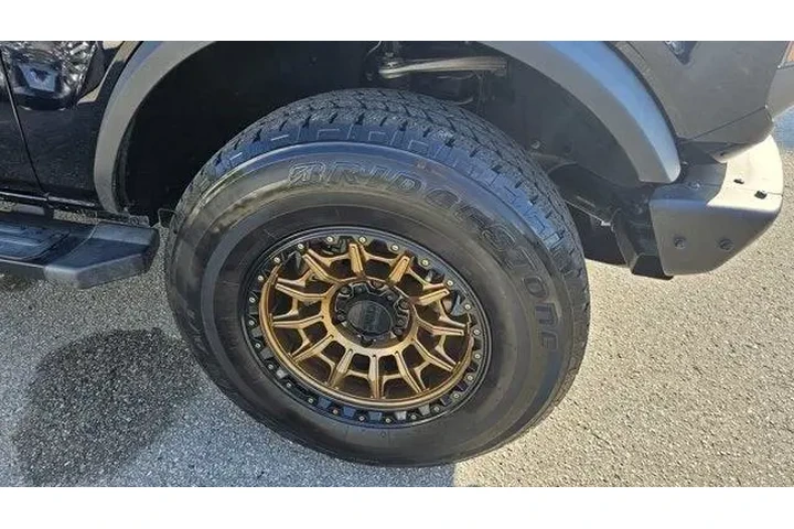 $32399 : Ford Bronco 2021 4x4 Base 2d image 8