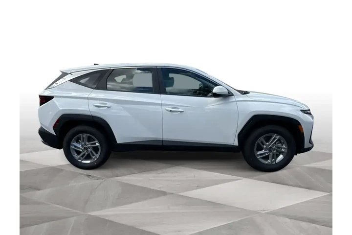 $31299 : Hyundai TUCSON 2026 SE 4dr S image 9