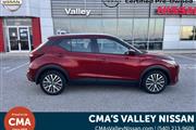 $18665 : PRE-OWNED 2021 NISSAN KICKS SV thumbnail