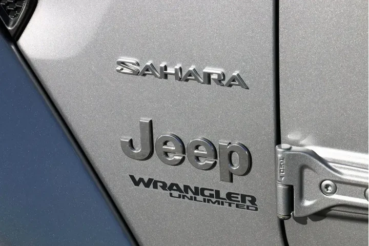 $25500 : Jeep Wrangler Unlimited 2021 image 9