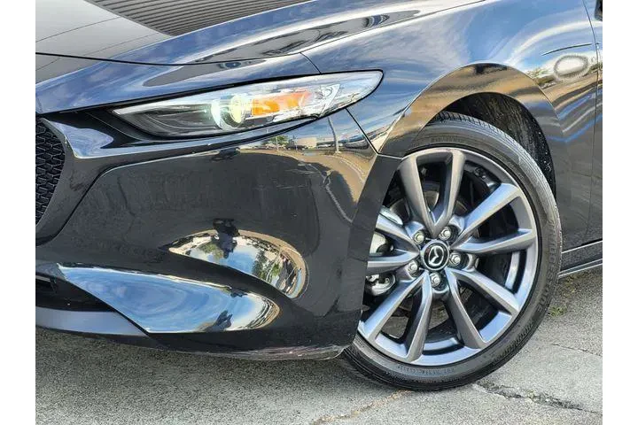 $22650 : Mazda Mazda3 Hatchback 2022 image 3