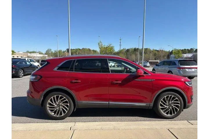 $22258 : Lincoln Nautilus 2020 AWD Re image 5