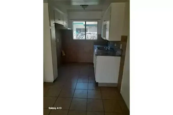 $2195 : ⏺CUDAHY APARTAMENTOS- 2rec📍 image 1