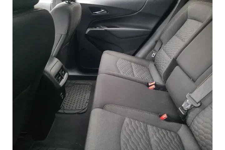 $13903 : Chevrolet Equinox 2020 LT 4d image 8