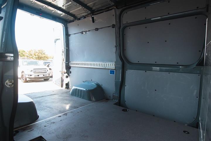 2015 Sprinter Cargo Vans RWD image 6