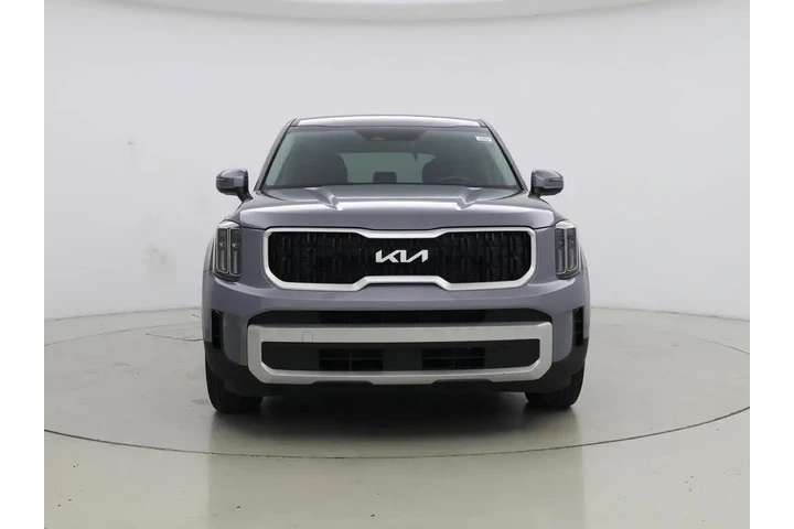 $31998 : Kia Telluride 2024 LX 4dr SU image 5