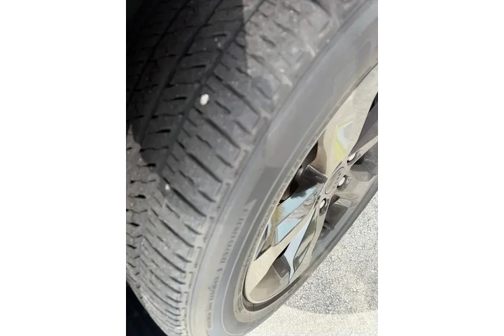 $25990 : Jeep Grand Cherokee L 2023 4 image 10