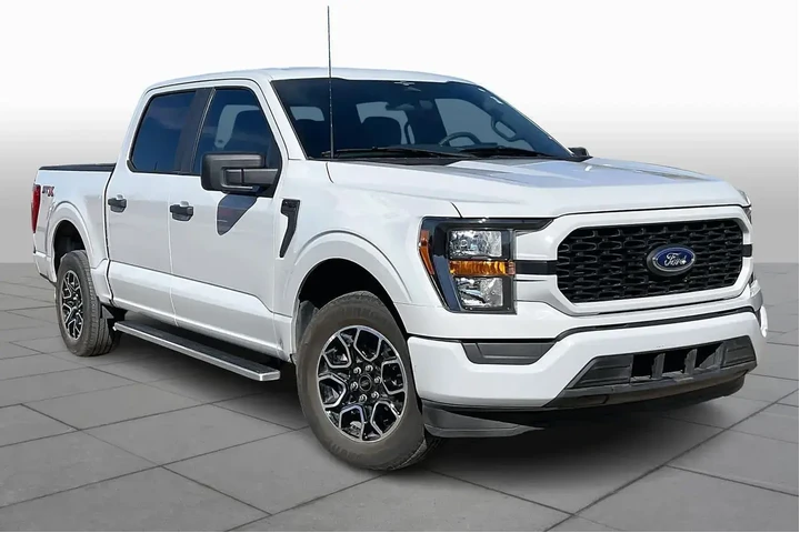 $35399 : Ford F-150 2023 4x2 XL 4dr S image 2