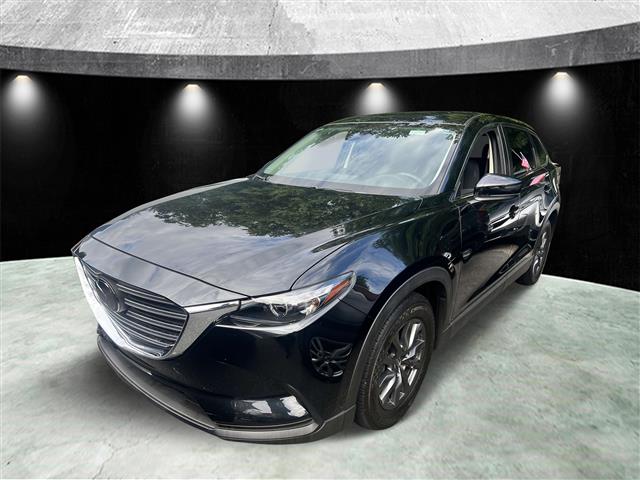 $21985 : Pre-Owned 2022 CX-9 Sport AWD image 2