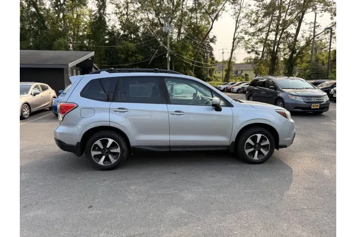 $7995 : 2018 Forester 2.5i Premium image 8