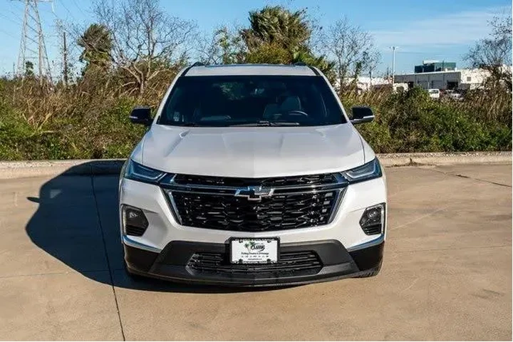 $34411 : Chevrolet Traverse 2023 Prem image 2
