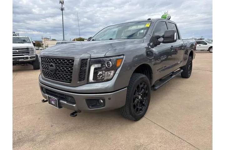 $26993 : Nissan Titan XD 2019 4x4 S 4 image 3